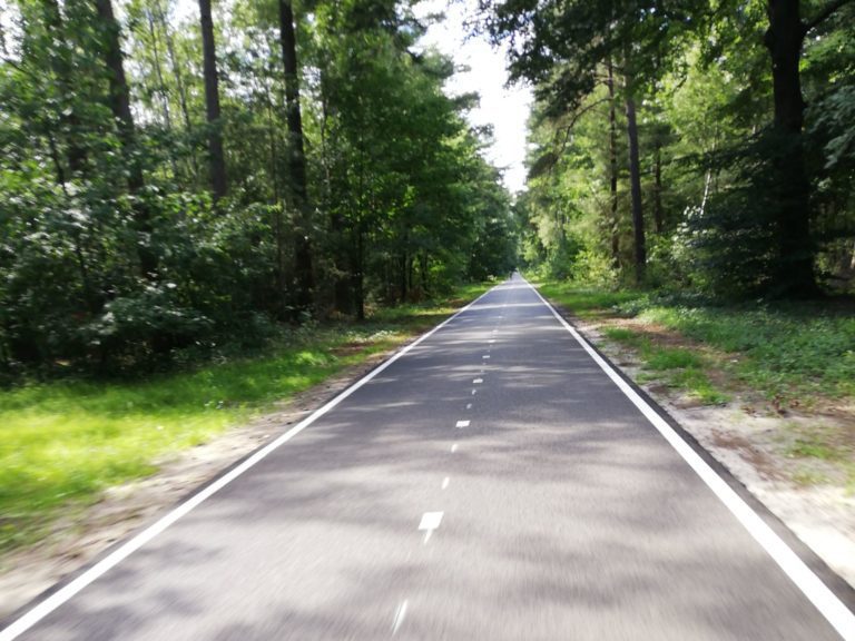 Fietsvakantie in eigen land - Glad asfalt